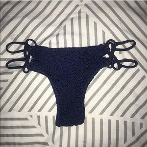 Acacia Nusa Crochet Bottom